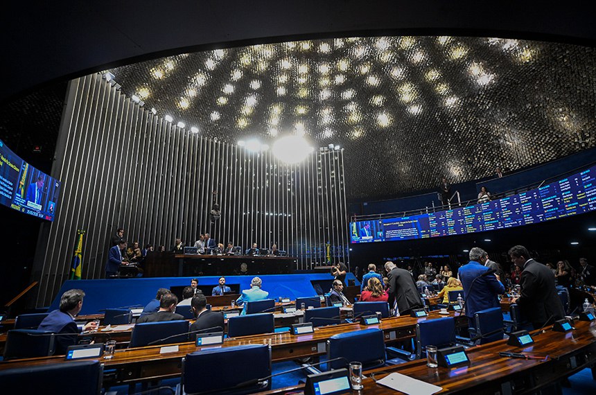 Mesa: 
senador Lucas Barreto (PSD-AP);
senador Marcelo Castro (MDB-PI); 
presidente do Senado Federal, senador Davi Alcolumbre (União-AP); 
secretário-geral da Mesa do Senado Federal, Danilo Augusto Barboza de Aguiar;
4º secretário da Mesa do Senado Federal, senador Laércio Oliveira (PP-SE).