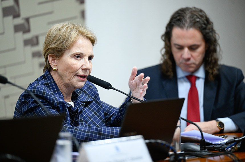 Mesa: 
relatora ad hoc, senadora Tereza Cristina (PP-MS), em pronunciamento;
senador Veneziano Vital do Rêgo (MDB-PB).