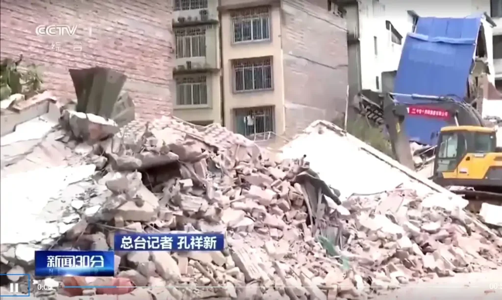 Brasília (DF), 18/05/2026 -Tremor de magnitude 5,2 na escala Richter atinge sul da China.
Frame Reuters/CCTV/Proibida reprodução