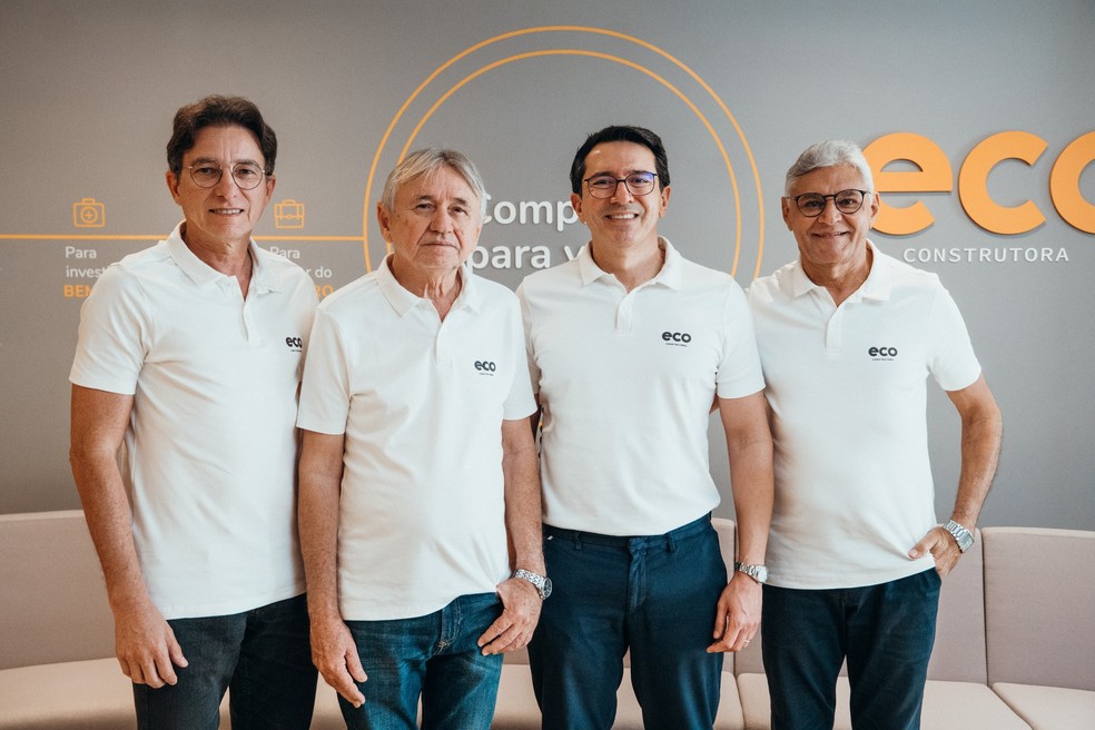 Os quatro sócios da Eco Construtora reuniram trajetórias improváveis. Da esquerda para a direita: Pedro César, Francisco Cavalcante, Leonardo Bronzeado e Carlos Feitosa — Foto: Eco Construtora