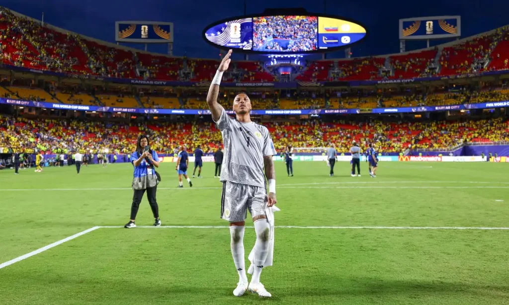 Soccer Football - FIFA World Cup 2026 - Group E - Ecuador v Curacao - Kansas City Stadium, Kansas City, Missouri, U.S. - June 20, 2026
Curacao's Eloy Room celebrates after the match REUTERS/Hannah Mckay     TPX IMAGES OF THE DAY