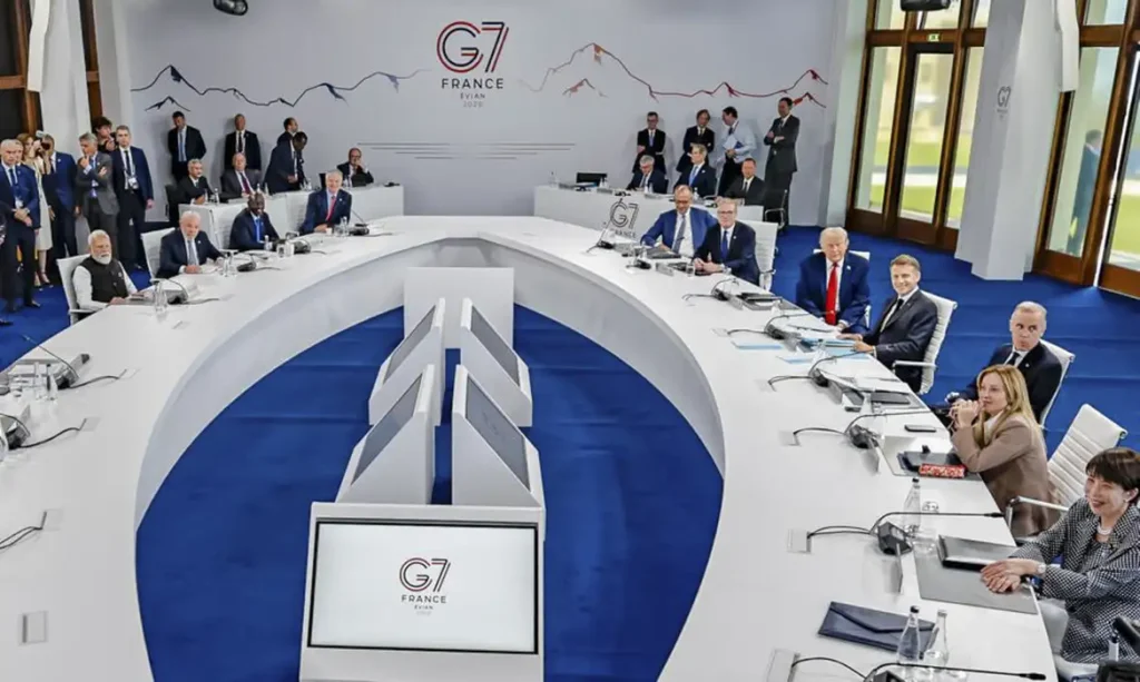 17.06.2026 - Presidente da República, Luiz Inácio Lula da Silva, durante reunião ampliada do G7 sobre o tema “​Relançar um crescimento econômico equilibrado, compartilhado e sustentável, em benefício de todos”, em Évian-les-Bains - França.
 
Foto: Ricardo Stuckert / PR