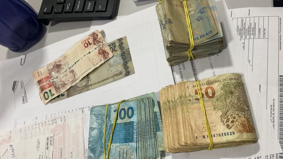 Dinheiro apreendido na Operação Conto da Sorte, deflagrada em PE, em SP e no CE — Foto: MPRN/Divulgação