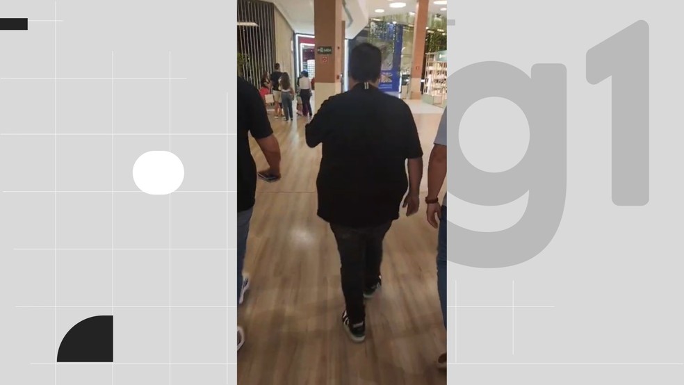 Estelionatário foi preso dentro de restaurante de luxo em João Pessoa — Foto: Divulgação/Polícia Civil
