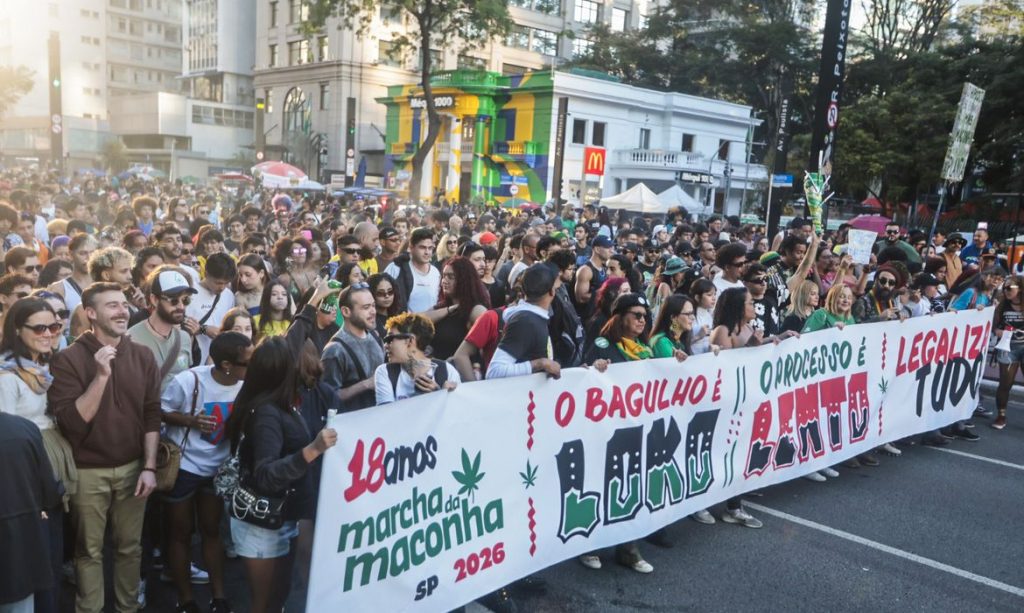 São Paulo (SP), 21/06/2026 - 18ª Marcha da Maconha na avenida Paulista.
Foto: Paulo Pinto/Agência Brasil