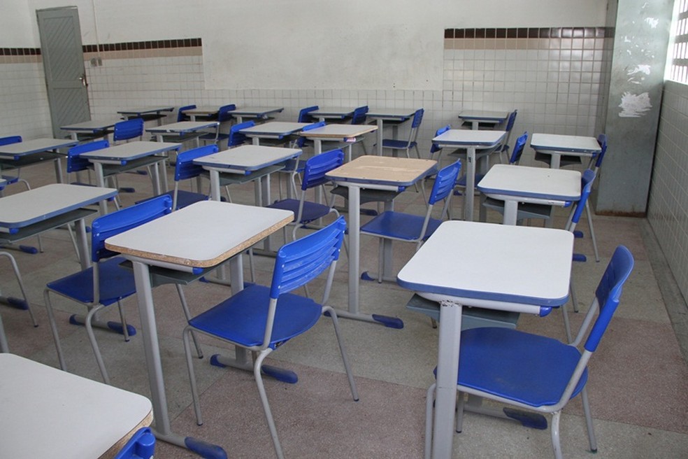 Lei garante prioridade nas matrículas da rede estadual para filhos de pais com deficiência ou idosos — Foto: Francisco França