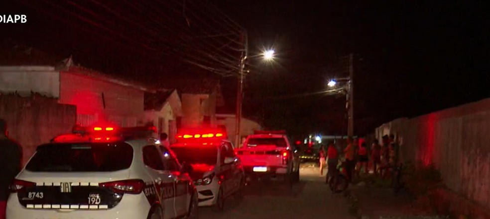 Ataque a tiros deixa um morto e uma adolescente ferida em Santa Rita — Foto: Reprodução / TV Cabo Branco