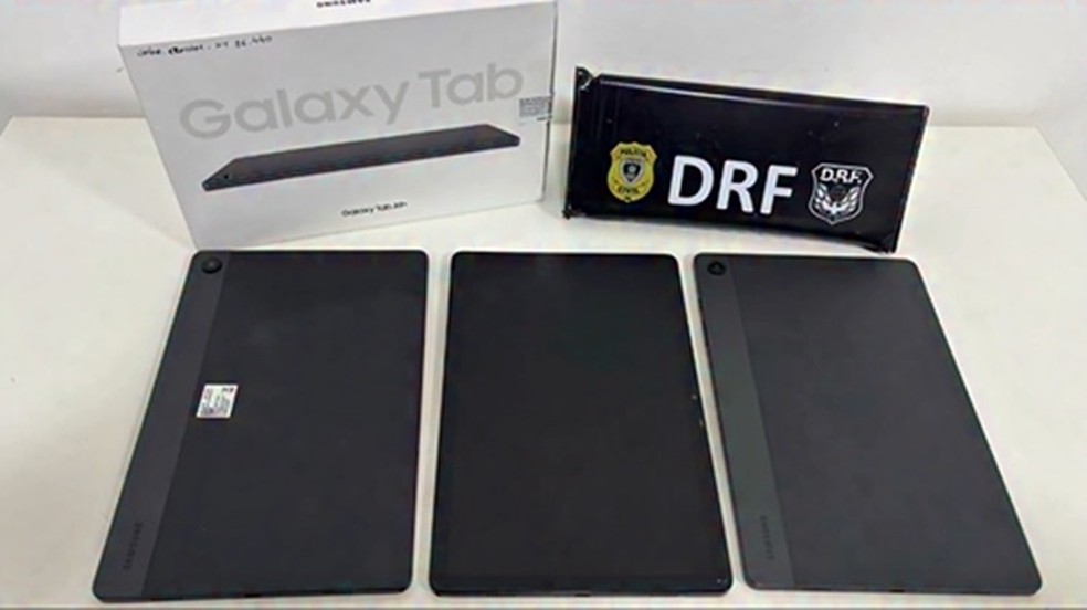 Tablets foram recuperados pela Polícia Civil — Foto: Divulgação/Polícia Civil