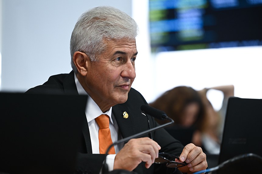 Em pronunciamento, à bancada, relator do PL 5.099/2023, senador Astronauta Marcos Pontes (PL-SP).