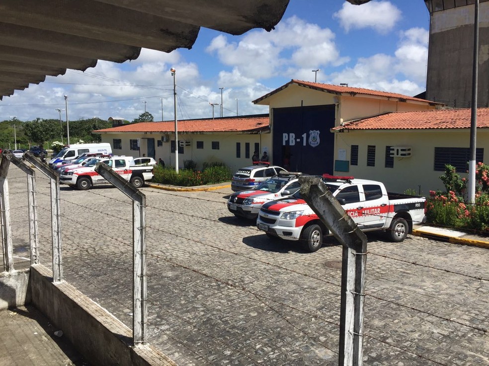 MP aponta controle de facções criminosas e risco ambiental no entorno de presídio em João Pessoa — Foto: Walter Paparazzo/G1