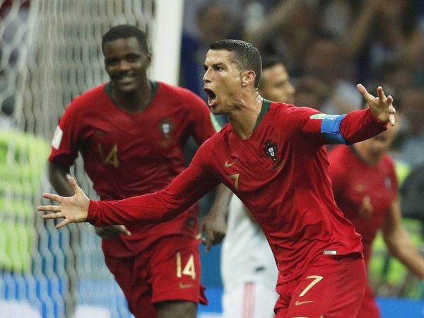 Cristiano Ronaldo é o único jogador da história de Portugal a disputar quatro edições (Foto: Odd Andersen/AFP)
