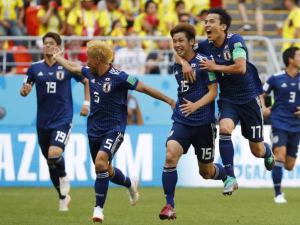 Com o triunfo na estreia, o Japão assume provisoriamente a liderança do Grupo H (FOTO: AFP PHOTO / Jack GUEZ)