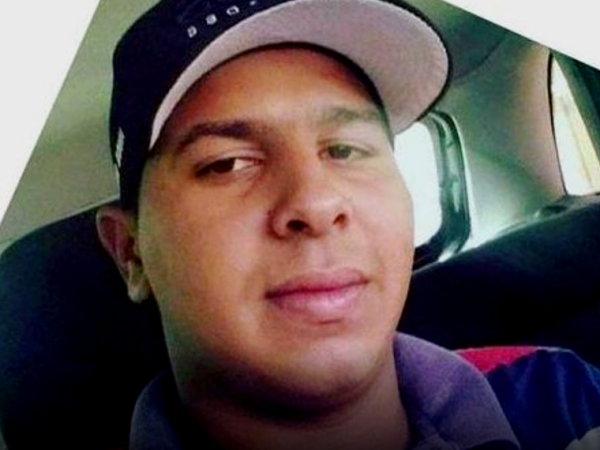 Roniely Nogueira, de 22 anos, foi morto a tiros - Divulgação/Arquivo pessoal