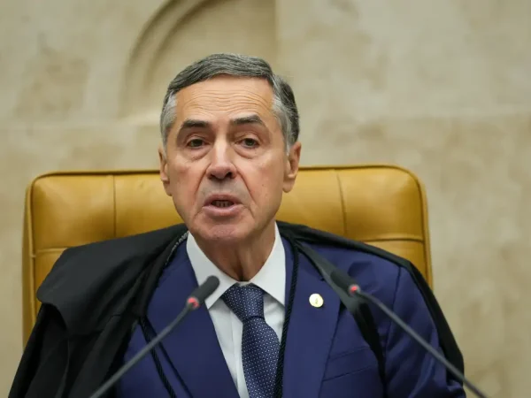 Brasília (DF) 01/08/2025 - O presidente da STF, Luís Roberto Barroso, durante sessão de abertura do segundo semestre judiciário. Foto: Fabio Rodrigues-Pozzebom/ Agência Brasil