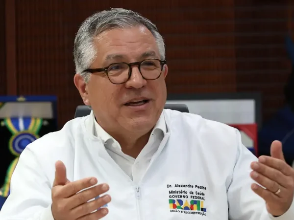 Brasília (DF), 19/08/2025 - O ministro da Saúde, Alexandre Padilha, participam de café da manhã com jornalistas, para falar sobre medidas a serem tomadas sobre cursos de Medicina mal avaliados no Exame Nacional de Avaliação da Formação Médica (Enamed), aplicado pelo MEC. Foto: Antonio Cruz/Agência Brasil