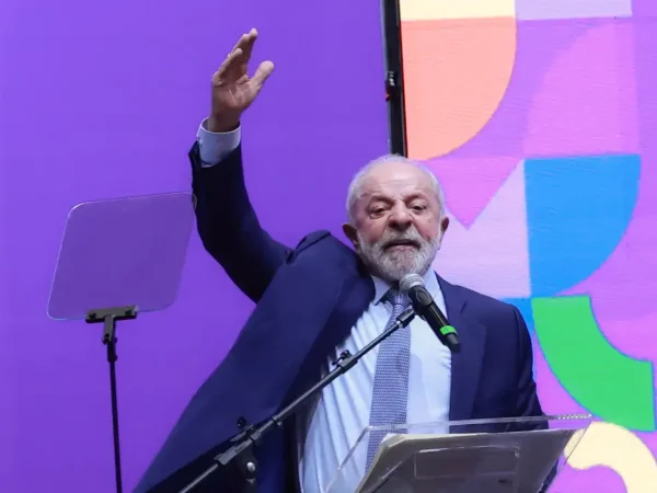 Brasília (DF), 29/09/2025 – O presidente Luiz Inácio Lula da Silva participa da cerimônia de abertura da 5ª conferência nacional de políticas para as mulheres.
Foto: Antonio Cruz/Agência Brasil
