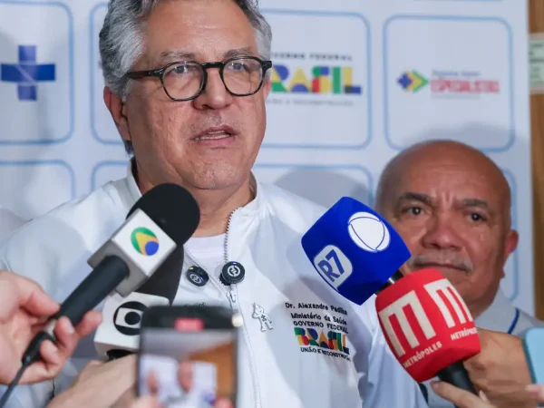 Brasília (DF), 18/09/2025 – O ministro da Saúde, Alexandre Padilha, lança a nova linha de cuidado para pessoas com Transtorno do Espectro Autista (TEA). O documento orienta sobre diagnóstico, assistência e encaminhamento aos serviços do SUS.
Foto: José Cruz/Agência Brasil