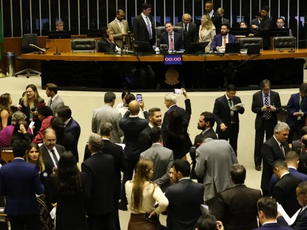 Brasília - 04/11/2025 - Sessão da Câmara dos Deputados.  Foto: Lula Marques/ Agência Brasil.