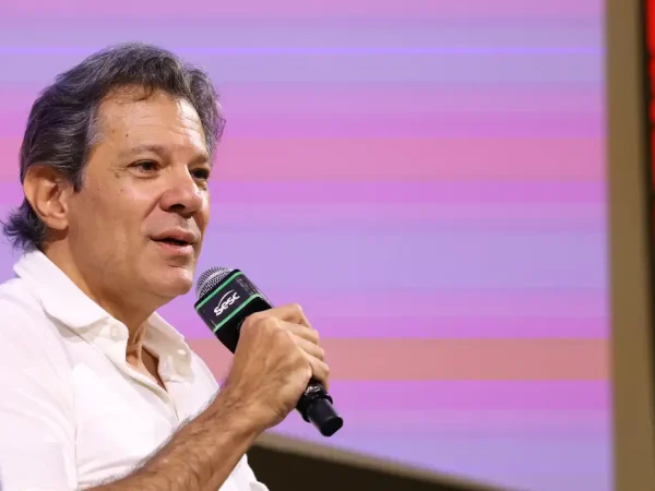 São Paulo (SP), 07/02/2026 - O ministro da Fazenda, Fernando Haddad, lança o livro Capitalismo Superindustrial pela Companhia das Letras no Sesc 14 Bis. Foto: Rovena Rosa/Agência Brasil
