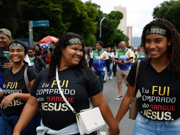 Rio de Janeiro (RJ), 24/05/2025 – A 18° edição da Marcha para Jesus reúne cristãos em caminhada pela Avenida Presidente Vargas, no centro da cidade. Foto: Fernando Frazão/Agência Brasil