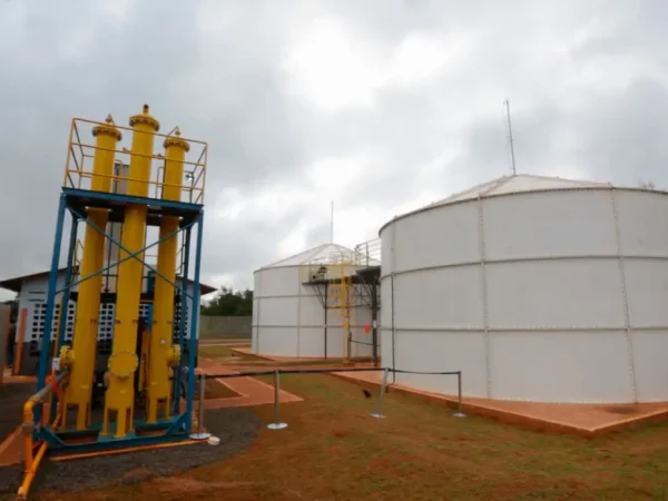 Foz do Iguaçu (PR) - Itaipu Binacional inaugura planta de produção de biometano com o uso de mistura de esgoto, restos orgânicos de restaurantes e poda de grama. Veículos de Itaipu são abastecidos com biometano (Divulgação/Itaipu)