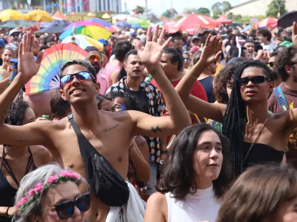 Brasília-DF 12/02/2024 Bloco de carnaval  Divinas Tetas. Foto Antônio Cruz/ Agência Brasil.