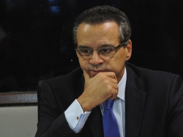 Janot afirma que Henrique Alves “também se esforçou muito para ficar de fora da lista de investigados” — Foto: Reprodução.