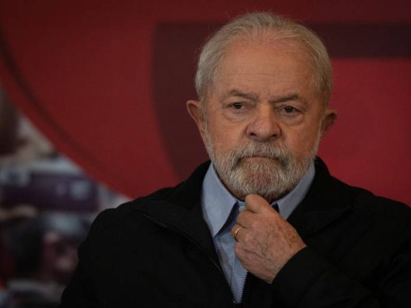 Segundo a assessoria de imprensa de Lula, os valores já desembolsados pela campanha se referem ao pagamento total dos dois escritórios. — Foto: Divulgação