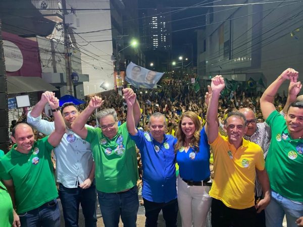 Na oportunidade, o gestor confirmou seus votos para a reeleição do presidente Jair Bolsonaro (PL), para o ex-ministro Rogério Marinho (PL) na disputa para o Senado, e em Adjuto Dias (MDB) para deputado estadual. — Foto: Divulgação