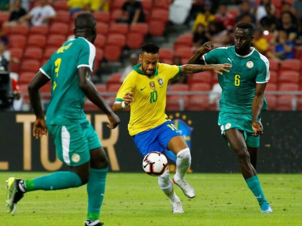 Desde a final da Copa América, quando foi campeã, a seleção brasileira não consegue uma vitória — Foto: REUTERS/Feline Lim/Direitos reservados.