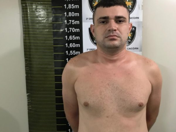 Foram apreendidos cerca de duzentos gramas de cocaína e crack - Foto: Divulgação / Polícia Civil