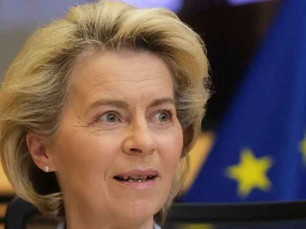 European Commission President Ursula von der Leyen attends the EU commission weekly college meeting, in Brussels, Belgium, March 16, 2022.  Olivier Hoslet/Pool via REUTERS