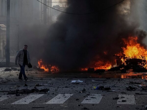 bombardeio em Kiev