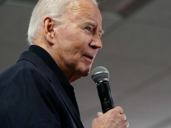 O presidente dos EUA, Joe Biden, discursa durante a abertura do escritório de campanha de Biden para presidente em Wilmington, Delaware, EUA, em 3 de fevereiro de 2024. Foto: REUTERS/Joshua Roberts