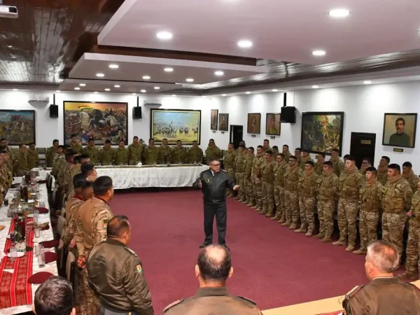 General Juan José Zúñiga fala em  La Paz
25/06/2024
Exército da Bolívia via Facebook/Divulgação via REUTERS