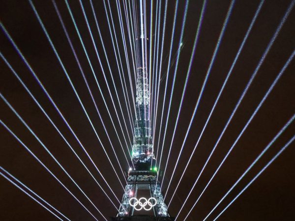 Paris 2024 Olympics - Opening Ceremony - Paris, France - July 26, 2024. Lights illuminate the Eiffel Tower during the opening ceremony of the Paris 2024 Olympic Games in Paris on July 26, 2024.     LUDOVIC MARIN/Pool via REUTERS