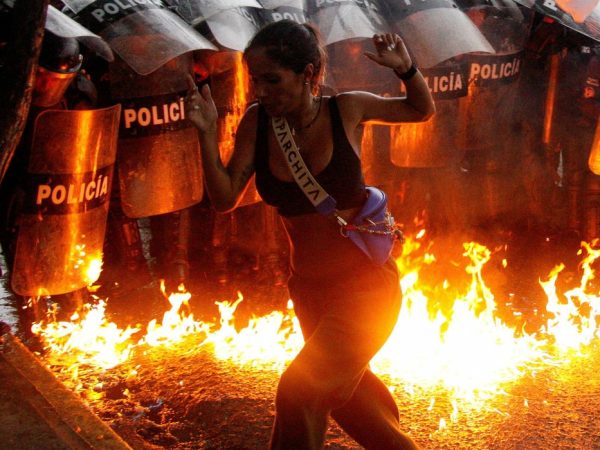 Protesto na cidade venezuelana de Puerto La Cruz
  29/7/2024    REUTERS/Samir Aponte