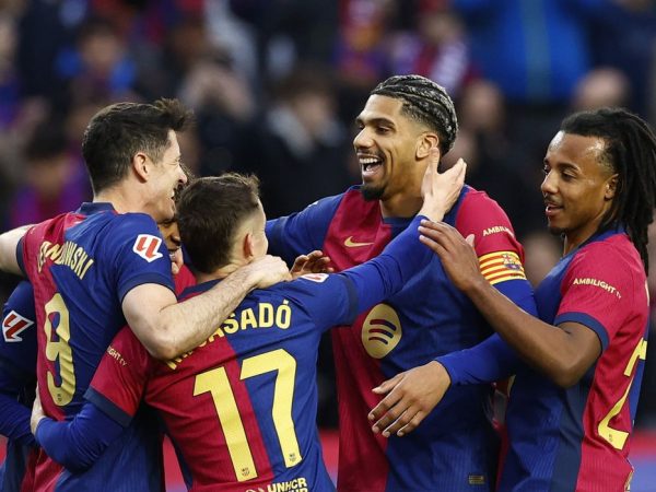 Barcelona, Real Sociedad, campeonato espanhol