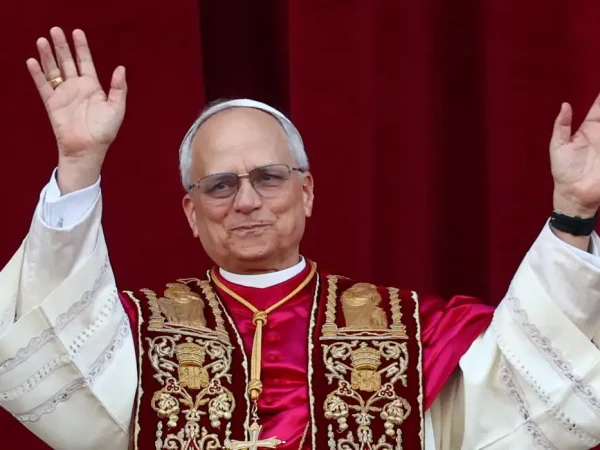 Newly elected Pope Leo XIV, Cardinal Robert Prevost of the United States appears on the balcony of St. Peter's Basilica, at the Vatican, May 8, 2025. REUTERS/Guglielmo Mangiapane