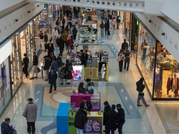 A general view shows people shopping inside a shopping center in Lisbon, Portugal, on February 1, 2026. Retail activity reflects consumer behavior trends within Portugal's urban economy and the broader European market. (Photo by Luis Boza/NurPhoto)NO USE FRANCE