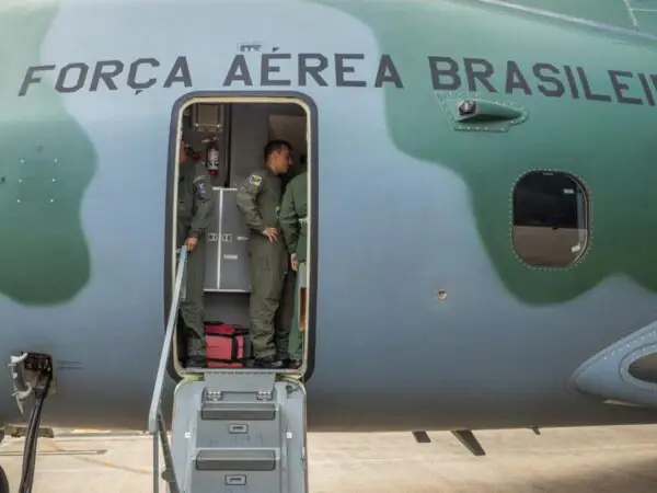 Brasília (DF), 10.10.2023 - Decolagem da aeronave KC-390 Millennium da FAB para a repatriação de brasileiros em território de Israel e Palestina. Operação Voltando em Paz. Foto: João Risi/Audiovisual/PR