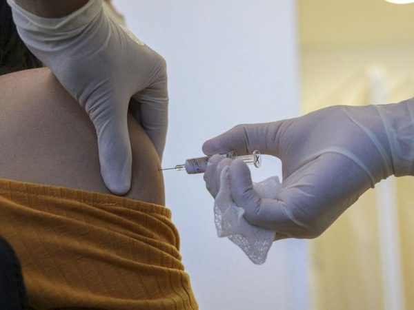 Expectativa é que 60 milhões serão imunizados inicialmente — Foto: Governo de SP