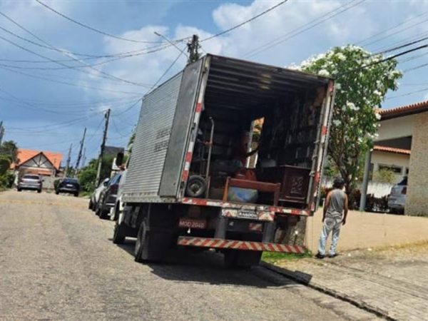 Percentes de idosa de 86 anos foram retirados da casa da empregadora, em João Pessoa — Foto: Auditoria-Fiscal do Trabalho