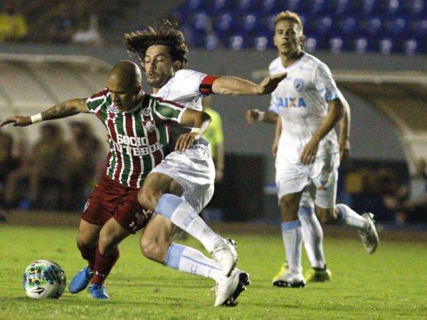 Jogando fora de casa, o Fluminense não conseguiu se impor contra um rival da Série B (Foto: Nelson Perez/FFC)