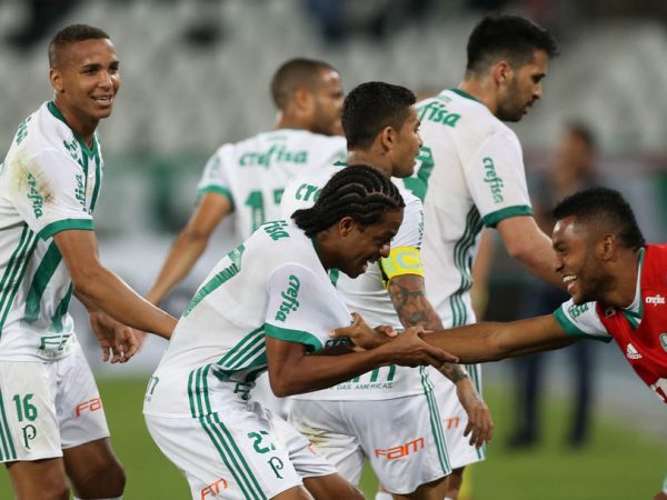 Atacante Deyverson já tem dois gols em três jogos com a camisa do Palmeiras (Foto: Cesar Greco/Divulgação)