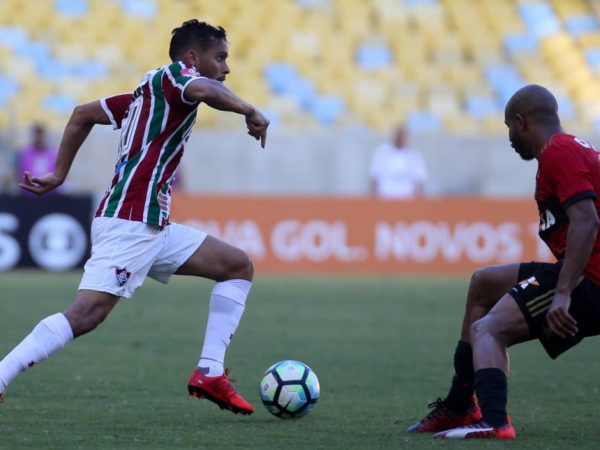 Sport segue vivo no Brasileiro (Foto: Lucas Merçon/Fluminense FC)