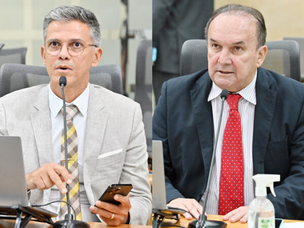 Líderes partidários debateram o atraso na sessão ordinária desta quarta (21) na Assembleia Legislativa. — Foto: João Gilberto