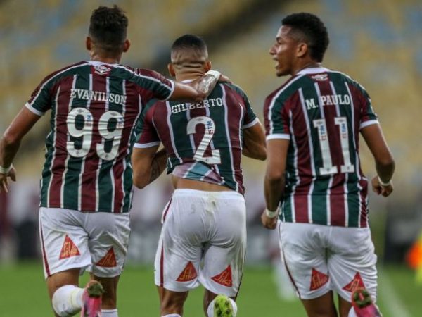 Dupla volta a campo em dois jogos para disputar Estadual do Rio — Foto: Lucas Mercon/Fluminense