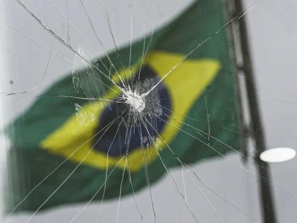 Brasília (DF) 08/01/2024 - Foto feita em 09/01/2023 - Móveis e janelas danificadas no Palácio do Planalto.
Foto: Marcelo Camargo/Agência Brasil