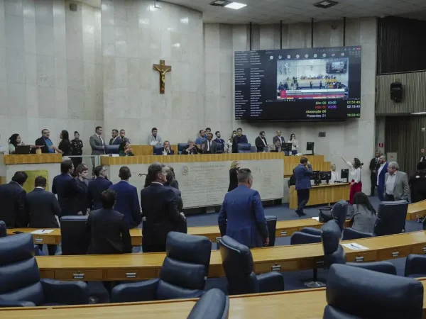 São Paulo (SP), 23/04/2025 - A Câmara dos Vereadores de São Paulo aprovou em primeira votação, a proposta de aumento salarial de 2,6% dos servidores municipais a partir de maio deste ano e de 2,55% em 2026. Foto: Richard Lourenço/Rede Câmara